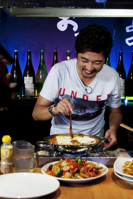 안재욱, ‘맛있는 초대’서 마당발 인맥 과시