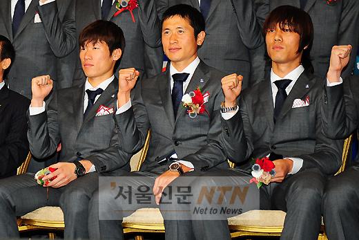 [NTN포토] 박지성·이영표·박주영 ‘대한민국 축구 화이팅!’
