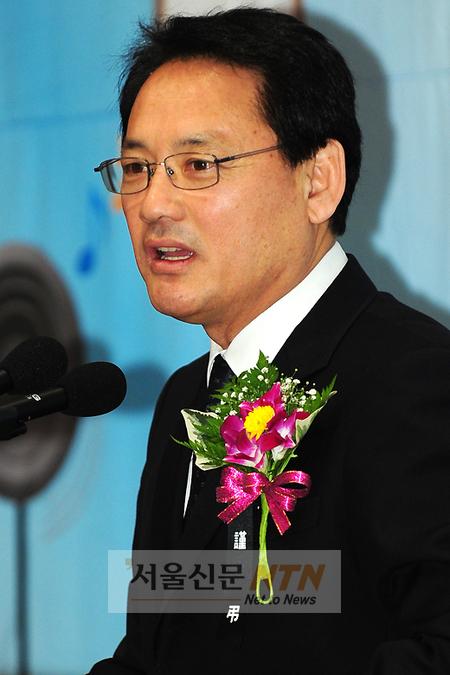 최종원 “유인촌 장관은 생각 없이 산다” 쓴소리