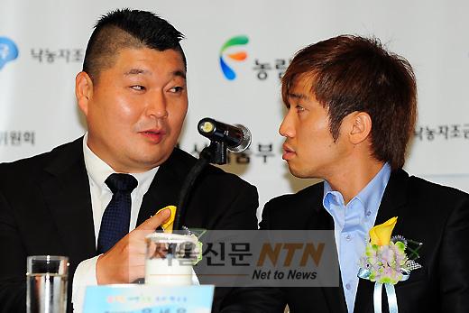 [NTN포토] 강호동, ‘(유)세윤아 오늘 우유 마시고 왔어?’