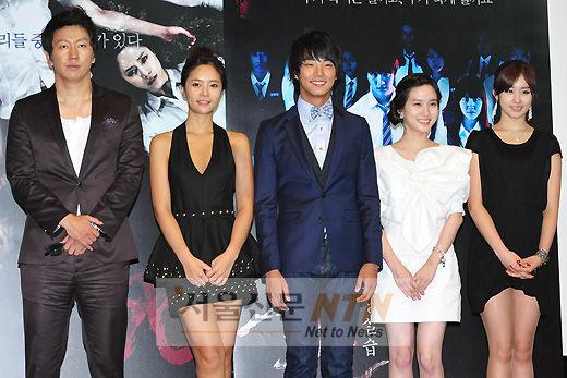 [NTN포토] “‘고사2’ 보고 여름 시원하게 보내세요”