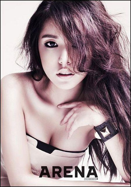 민효린, 아찔한 섹시 화보 “난 이제 소녀가 아니야”