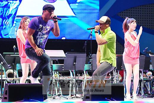[NTN포토] 다이나믹 듀오, ‘나에게 전화해’