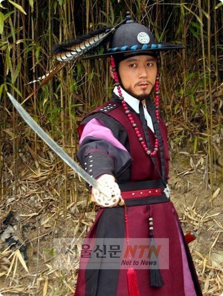 손일권, ‘최철호 사건’서 행인 6명에 폭행 당해