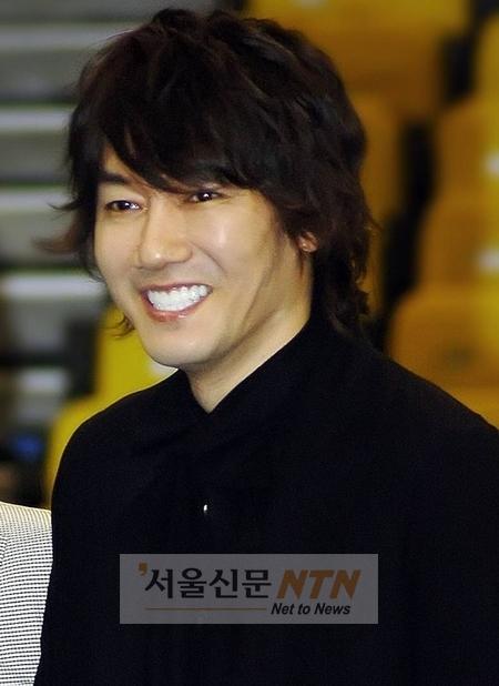 헤어진 여친땜에...김장훈, 매년 크리스마스 이브 공연 이유 공개