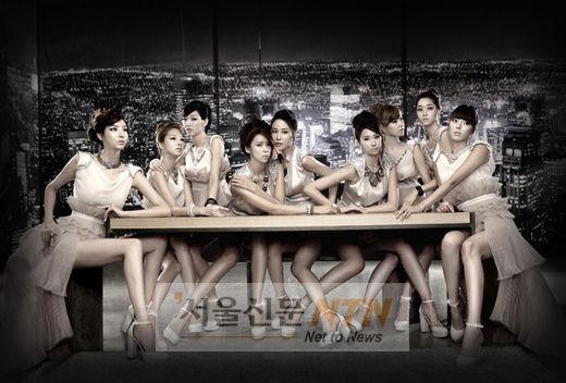 나인뮤지스, 데뷔앨범 여신포스 화보 공개...‘우월한 기럭지’