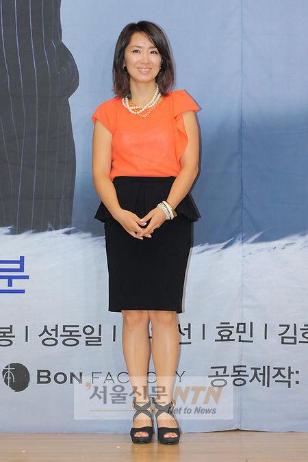 [NTN포토] ‘대한민국 대표 아줌마’ 윤유선, 단아한 자태