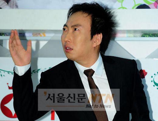 기획사 거성엔터테인먼트 CEO 박명수 “유재석은 계약금 비싸서…”