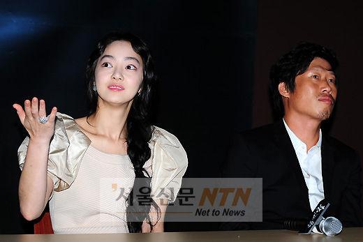 [NTN포토] 서효림, ‘유해진 오빠 질문은 이 쪽에서’