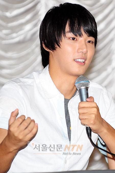 [NTN포토] 윤시윤, ‘탁구의 성공 지켜봐주세요’