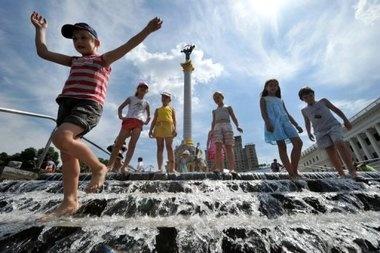 3살 여자어린이 유치원서 만취 ‘황당’
