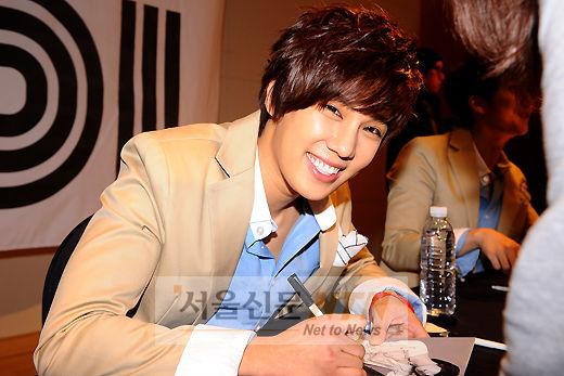 박정민, 새 소속사 이적…SS501 행보는?