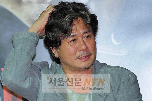 [NTN포토] ‘연쇄살인마’ 최민식, ‘내가 너무 잔인했나···’