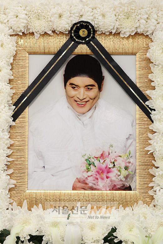앙드레김 300억원대 재산 상속자 중도씨… 네티즌 관심 집중