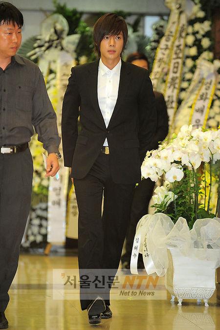 [NTN포토] 김현중 ‘걱정스러운 눈빛’