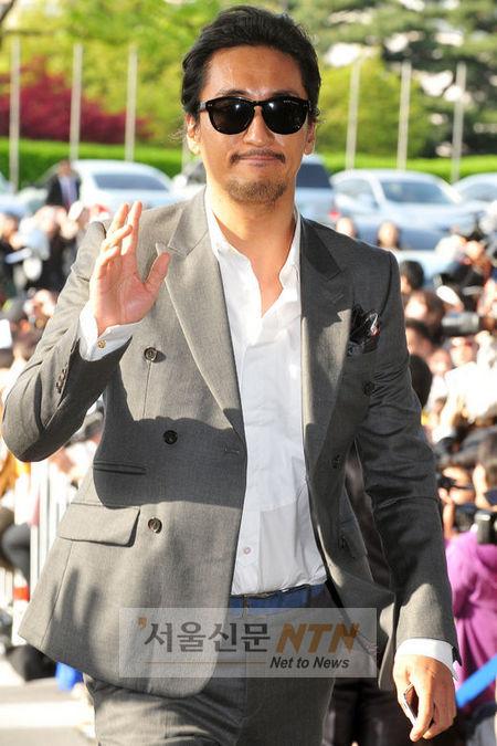 ‘오늘을 즐겨라’ 첫방…신현준 ‘사건사고 중심’ 폭소