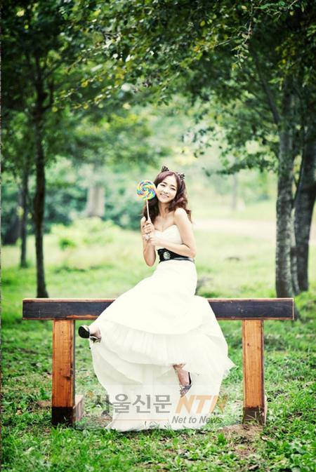 진재영, 예비남편은 4살 연하 골프강사…10월 17일 결혼