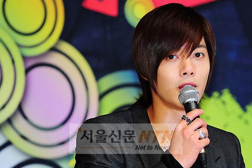 김현중 “‘꽃남’서 지적받은 발음, 코르크 물고 연습중”