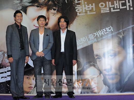 [NTN포토] 이정진·설경구·오달수 ‘통쾌한 액션 기대해주세요’