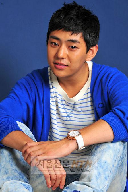 피터팬을 닮은 안용준 “결혼발표 할래요”(인터뷰)