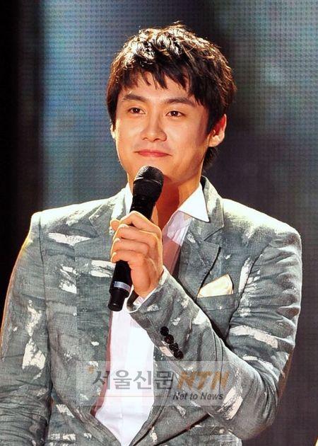 오상진 아나, ‘엄친아’ 등극…부친, 현대그룹 임원