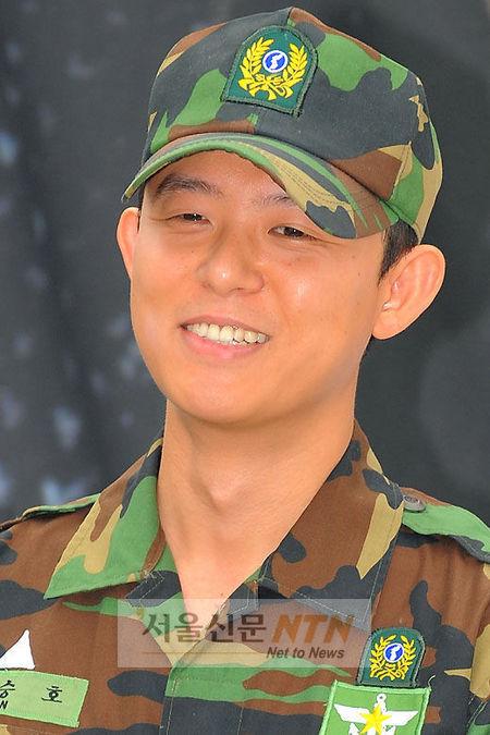 [NTN포토] 토니안 ‘백만불짜리 미소’