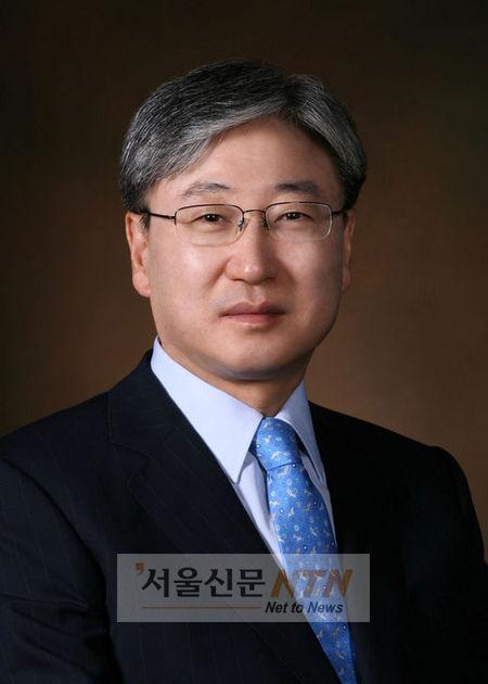 윤부근 삼성전자 사장, 美 ‘CES 2011’ 개최 기조연설 나선다