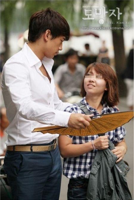 비, 신정환 사건 불똥맞아…도박의혹 ‘시끌시끌’