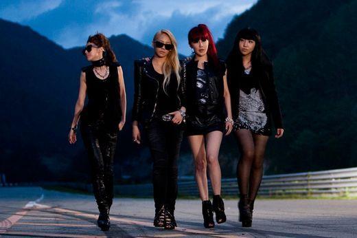 2NE1, ‘엠카’ 이어 뮤직뱅크서도 ‘1위’ 기염