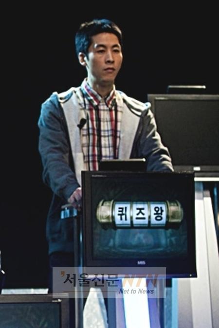 ‘퀴즈왕’ 이지용, 연극배우 임정선과 열애 중…“4년째”