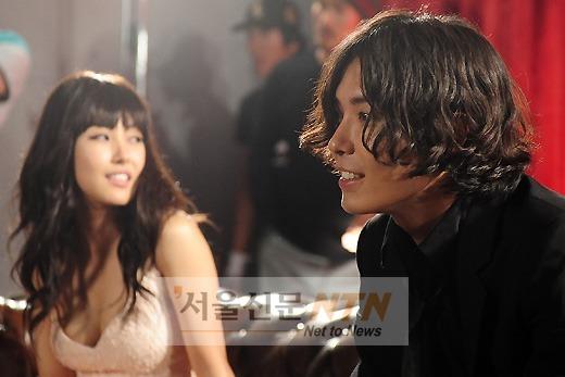 [NTN포토] 김재욱 ‘부드러운 미소’
