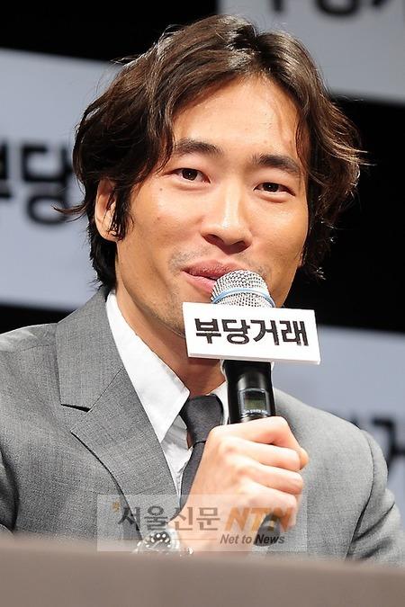 [NTN포토] 류승범 “제 캐릭터가 가장 나빠요”