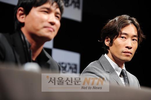 [NTN포토] 류승범 ‘강렬한 눈빛’