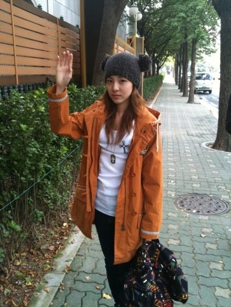 박봄, ‘미키마우스’ 산다라박 공개 “완전 귀여워”
