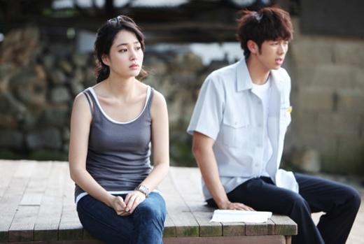 이민정-임슬옹, ‘도시락’ 입맞춤…아픔과 추억을 그리다