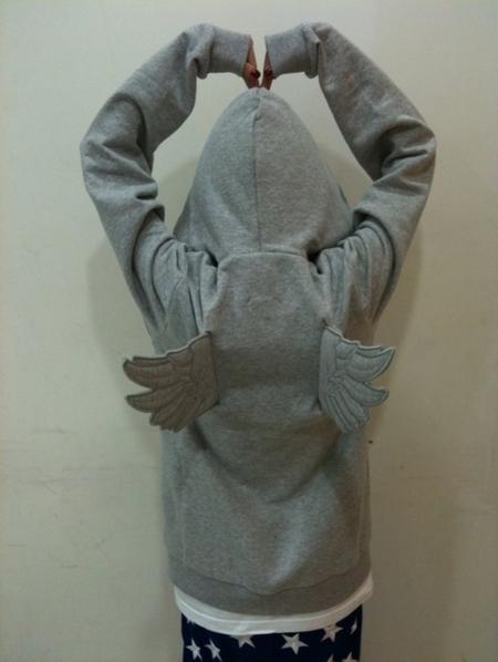 산다라박, 팬들 위해 날개달고 깜찍 천사 변신