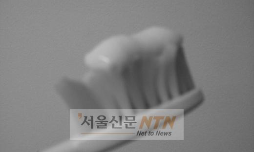 사용금지 은나노치약, 안전성 검증없이 유통…‘위험’