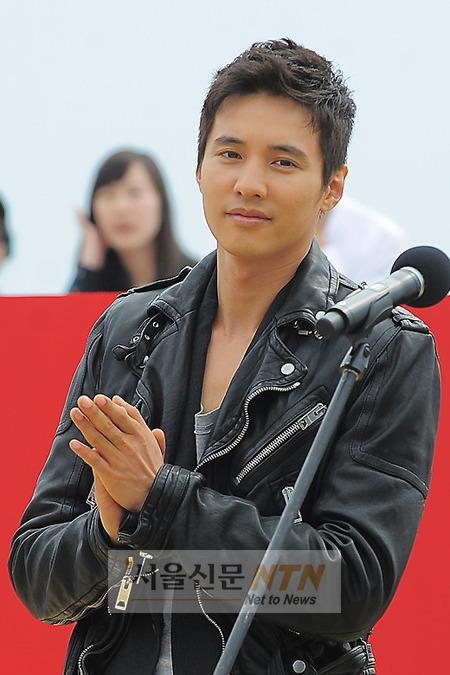 원빈 “‘아저씨’ 덕분에 부산영화제 참석…관객에 감사”