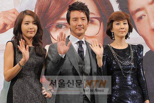 [NTN포토] 김남주·정준호·채정안 ‘역전의 여왕 기대해주세요’