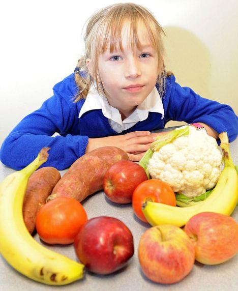 평생 채소밖에 못 먹는 희귀병 ‘초식 소녀’