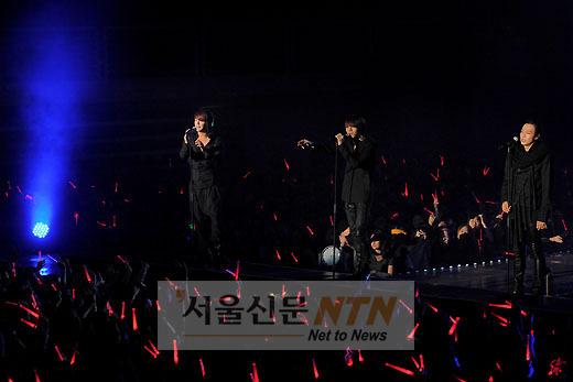 [NTN포토] JYJ ‘감미로운 목소리로 여성팬 녹여~’