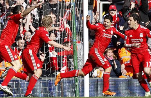 [런던통신] 리버풀의 新라인, 수아레스와 카윗