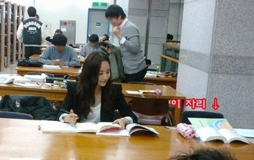 박민영, ‘도서관 여신’ 등극…A+ 맞을 기세