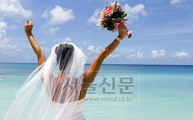 결혼식 당일 도망친 신부, 그 대가는?