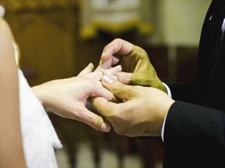 “백수만 아니면”…여성 90%, 돈보다 사랑 선택