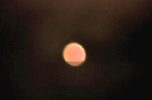 UFO?…호주서 희귀자연현상 ‘구상번개’ 포착
