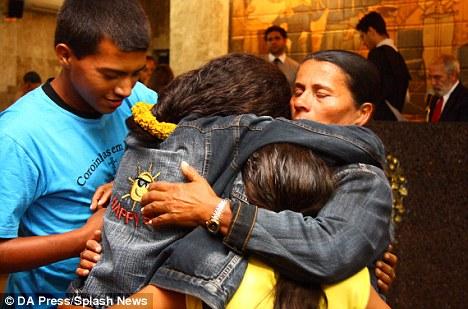 35년간 성폭행 당해 아버지 살해한女 무죄 판결