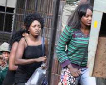 여성 3인조, 남성 17명 성폭행…왜?