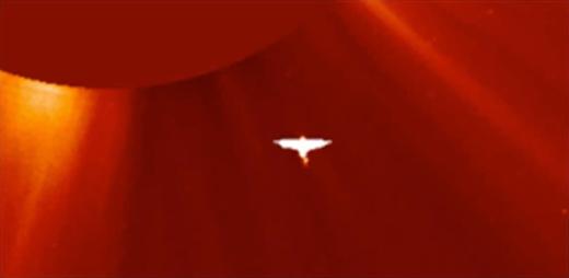 태양 주변에서 천사 닮은 UFO 또 포착