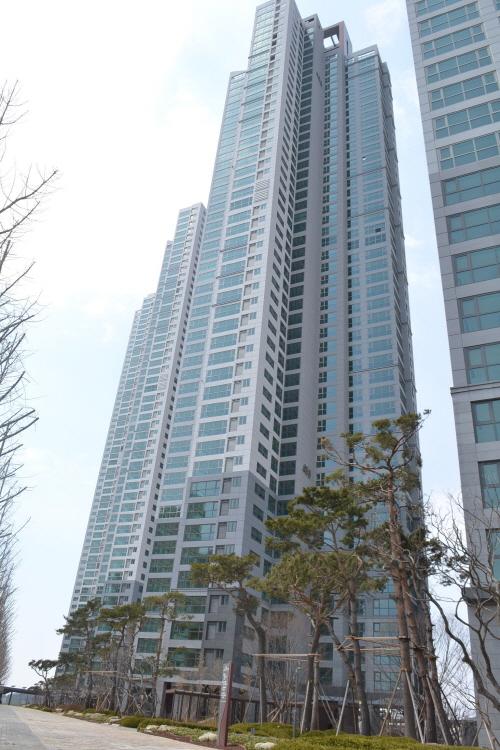 청라 더샵 레이크파크, 단지 안팎으로 멀티조망권 확보